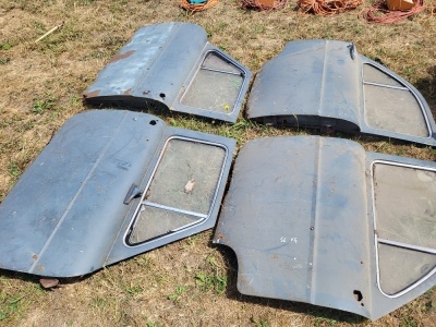 4x Car Doors c/w: Glass