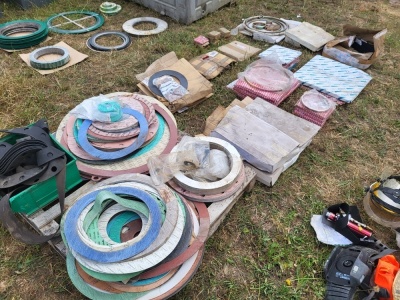 Quantity of Various Gaskets & Rings