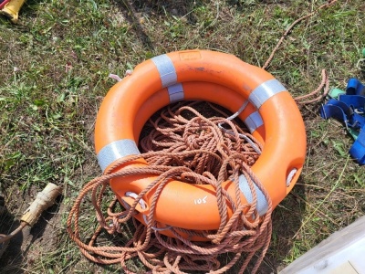 2x Life Buoy Rings