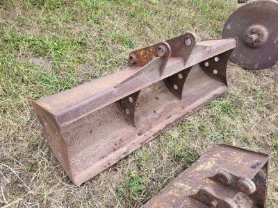 2.5ft Digging Bucket - 35mm Pins