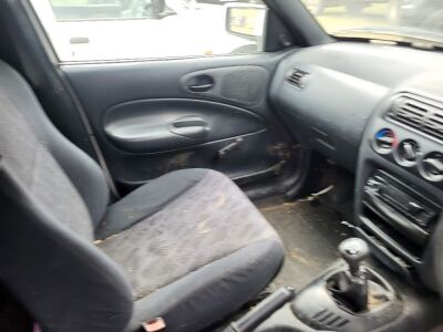 2002 Ford Escort Diesel Van - 6