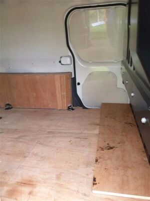 2013 Ford Transit Connect T220 Van - 8