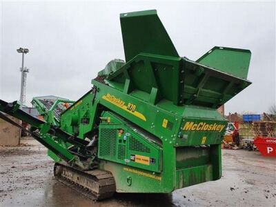 2020 McCloskey R70 Tracked Finger Screen - 32