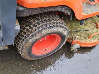 2018 Kubota G26-11 Twin Cut Tractor Mower - 16