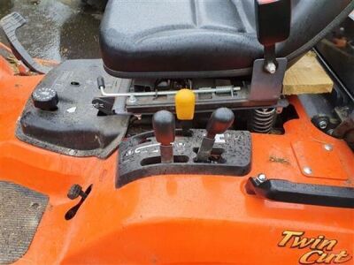 2018 Kubota G26-11 Twin Cut Tractor Mower - 18