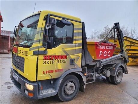 2007 MAN 8 180 4x2 7.5 ton Telescopic Skip Loader