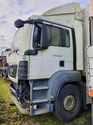 2010 MAN TGS 26 320 6x2 Chassis Cab - 8