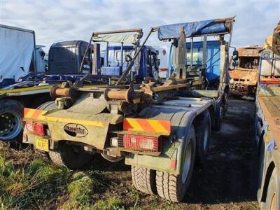 2012 DAF CF85 360 8x4 Hook Loader - 11