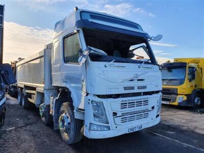 2015 Volvo FM 8x4 Insulated Body Tipper