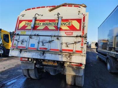 2015 Volvo FM 8x4 Insulated Body Tipper - 10