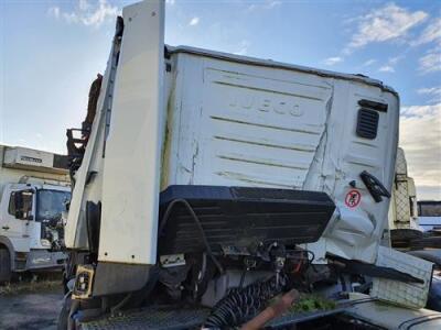 2013 Iveco 6x2 Tractor Unit - 15