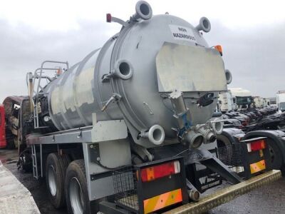 Volvo FM 6x4 Rigid Whale Vac Tank - 5