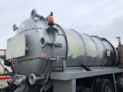 Volvo FM 6x4 Rigid Whale Vac Tank - 8