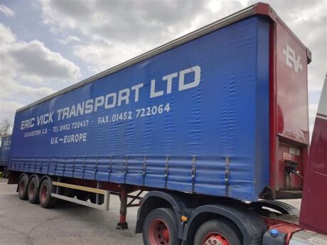 2007 SDC Triaxle Curtainside Trailer