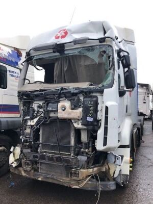 2010 Renault Premium 460 6x2 Midlift Tractor Unit