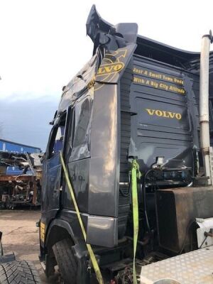 2014 Volvo FH 6x2 Tag Axle Tractor Unit - 8