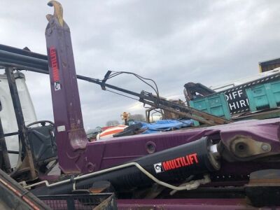 2016 Renualt C430 8x4 Hook Loader - 5