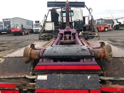 2016 Renualt C430 8x4 Hook Loader - 8