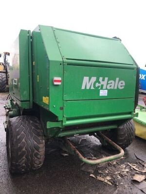 2010 McHale F550 Round Baler - 6