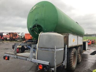 Tandem Axle Vacuum Tanker - 3