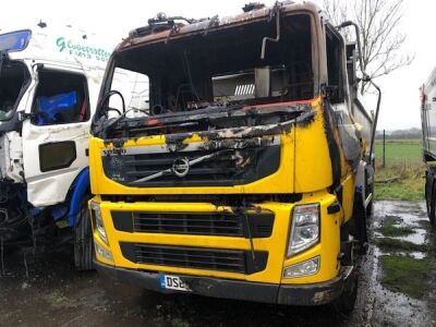 2013 Volvo FM 8x4 Steel Body Tipper - 2