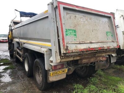 2013 Volvo FM 8x4 Steel Body Tipper - 3