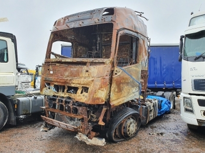 2014 Volvo 6x2 Midlift Tractor Unit