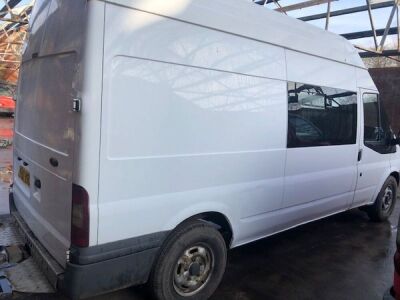 2010 Ford Transit Welfare Van - 7