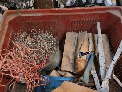 Qty of Misc Fixings, Banding, Electrical Equipment, Tempory Fencing, Rebar Support Etc + 4 x Dolav Boxes - 13