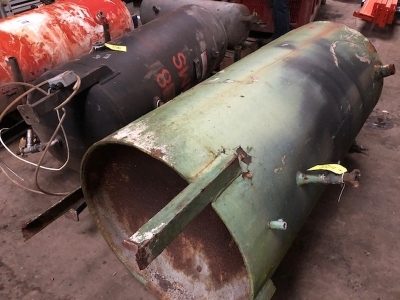 2 x Pressure Vessels