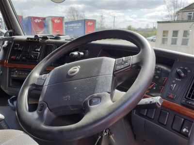 2008 Volvo FH12 480 6x2 Midlift Tractor Unit - 10