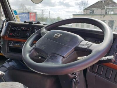 2008 Volvo FH480 6x2 Midlift Tractor Unit - 10