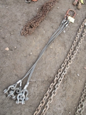 4 Leg Wire Rope Lifter c/w Shackles