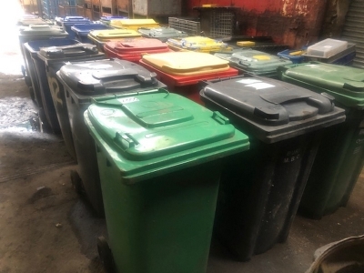 Qty of Wheelie Bins + Dustbins - 7