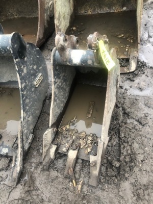 12 Inch Digging Bucket