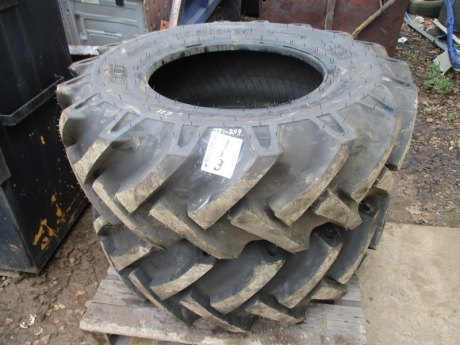 2 x Unused 15.5/80-24 Plant Tyres