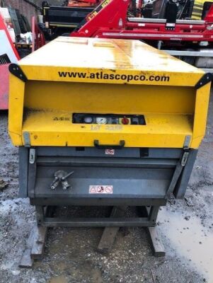 2012 Atlas Copco XAS 77 2 Tool Compressor - 2