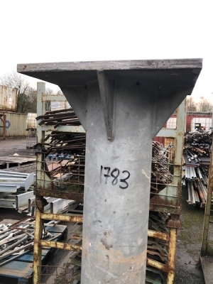 Galvanised Steel Support Column - 3