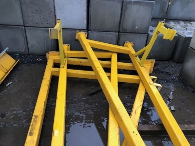 Rolling Crane Girder + Support Legs - 2