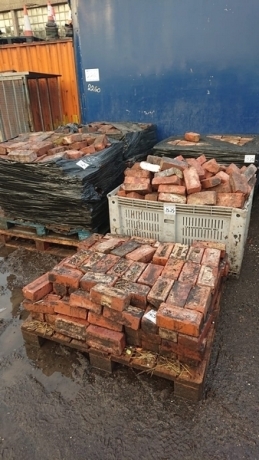 5 x Pallets of Reclaimed Bricks