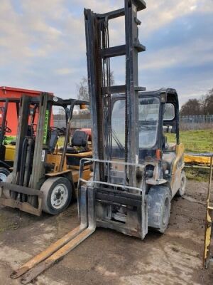 CAT DP30 Diesel Forklift