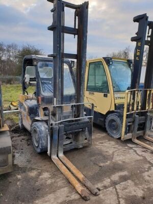 CAT DP30 Diesel Forklift - 2