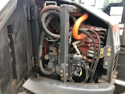 2011 Hitachi ZX85USBLC-3 Excavator - 13