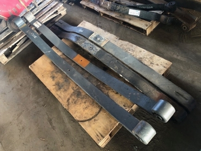 2 Pairs of Vehicle Springs  - 2