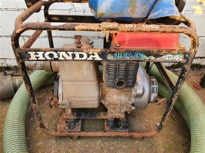 Honda Diesel Portable Pump and Hoses - 2