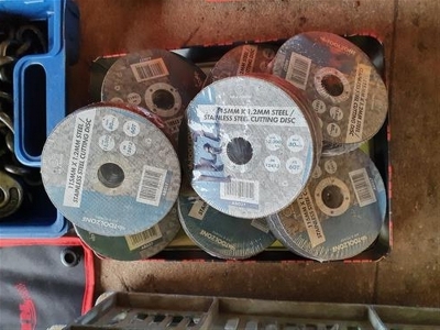 200 x 1mm Cutting Discs
