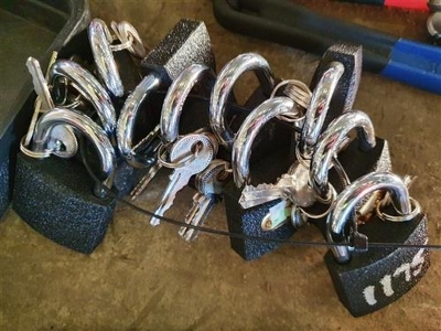 10 x Padlocks