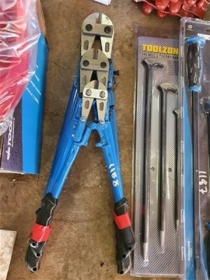 3 x Sets of Bolt Croppers