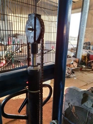 500kg Hi-Lift Pallet Truck  - 5