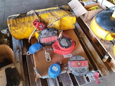 Qty of Fall Arrest Gear